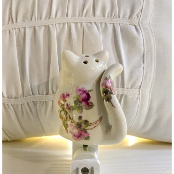Porcelain 24k cat night light - Picture 5 of 6